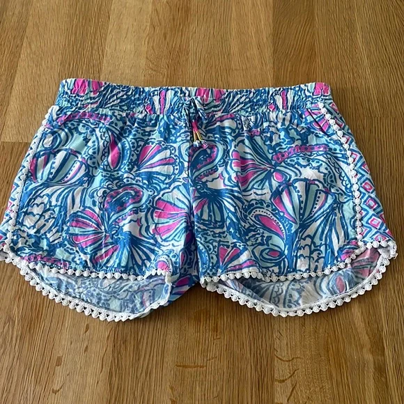 Lilly Pulitzer for Target Bottoms Lilly Pulitzer Girls Pull On Shorts Sz L Poshmark